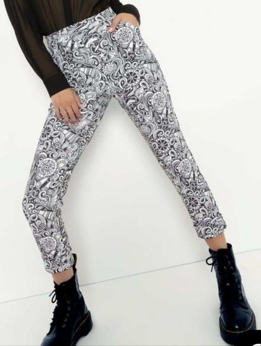 Blackmilk I Sea Booty Cuffed Pant